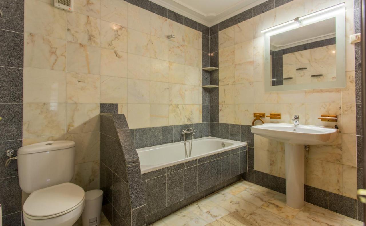 Náquera Apartamentos Gaudi Style מראה חיצוני תמונה