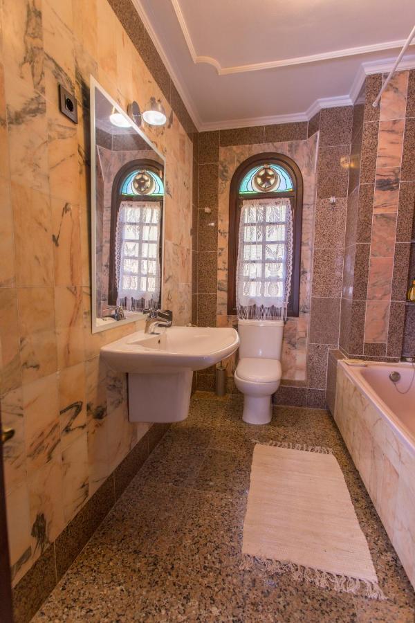 Náquera Apartamentos Gaudi Style מראה חיצוני תמונה
