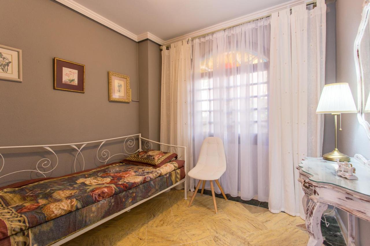 Náquera Apartamentos Gaudi Style מראה חיצוני תמונה