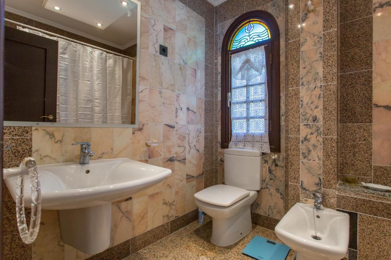 Náquera Apartamentos Gaudi Style מראה חיצוני תמונה